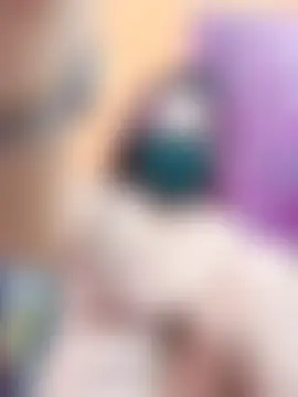 Pokazy przed seks kamerką na żywo – Hotpuja25