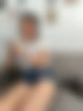 Ivy_Trix2's Live XXX Chat