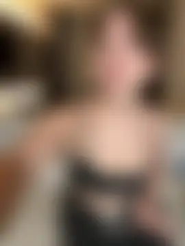 Sarahhh_xxx Adlı Modelin Canlı Sohbet Odası