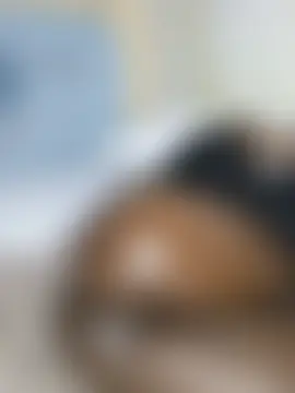 SquirtQueen16 élő chatszobája