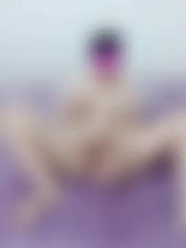 Chat soba uživo modela RitaL-