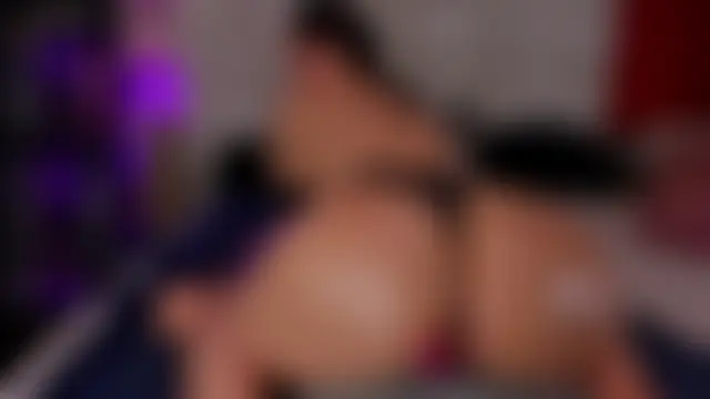 myraPAWG's Live Chat Room