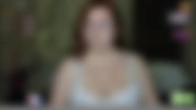 Alicia_love00's Live Chat Room