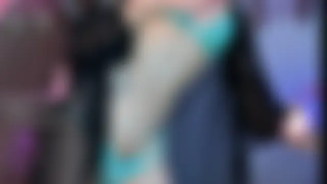 SkyeGabbyRose: онлайн-секс-шоу
