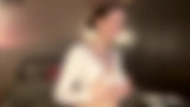 Živá chatovací místnost Bornsexyesterday