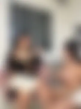 Show modela Sara_fun na web-kameri