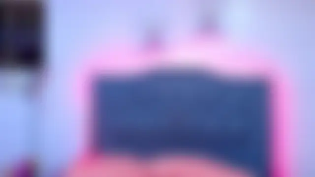 candy_lux_'s Live Chat Room