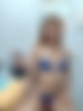 Sexxie_Ella22 লাইভ চ্যাট রুম