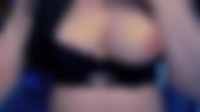 Hott_girlx élő chatszobája