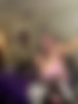 عرض كام jessijamezxoxo الجنسي المباشر