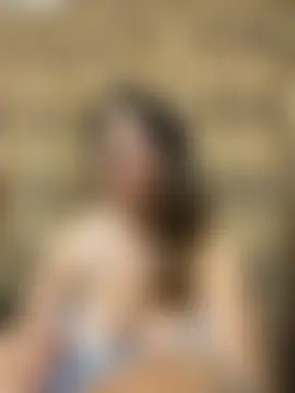 NadiraNoorのライブセックスカメラショー