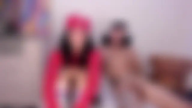 Show modela couplevibes_ na web-kameri