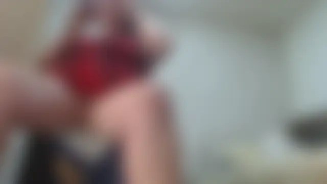 EmmaSquirt's Live XXX Chat