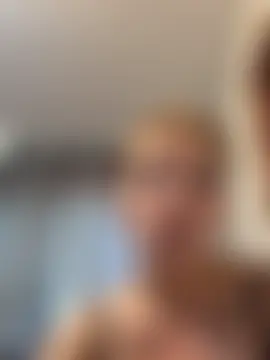 Chat soba uživo modela Hot-Milf4U