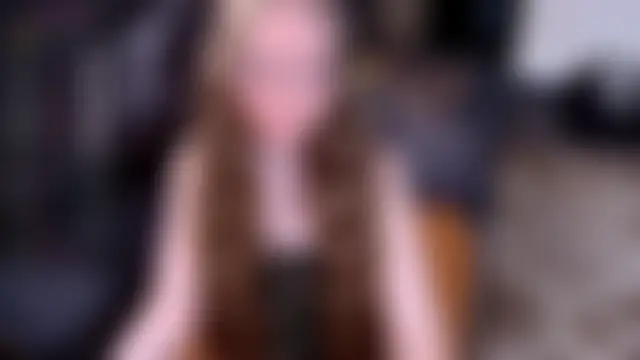 Chat soba uživo modela G0LDI