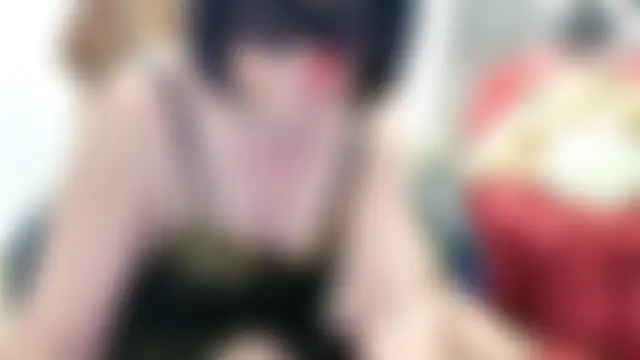 Chanel_Noire Adlı Modelin Canlı Sohbet Odası