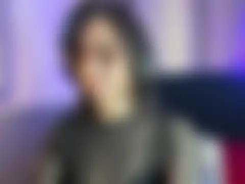 lena_gray's Live Chat Room
