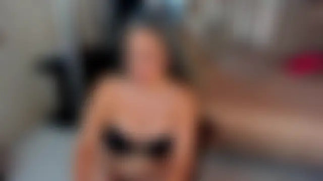 cute_sassy – Naživo chatovacia miestnosť