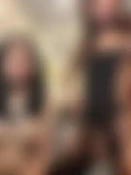 Pokazy przed seks kamerką na żywo – cuntyslut_lexie