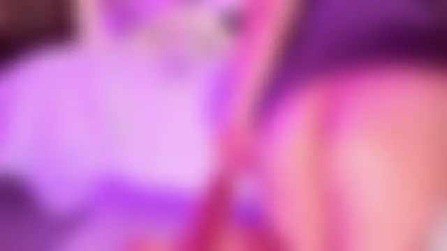 ArianaBaker 现场聊天室