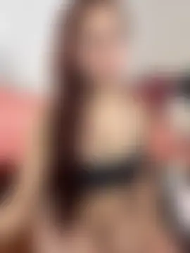 MariamGray1 élő chatszobája