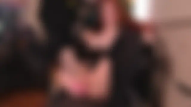 Strawberryfoxx's Live XXX Chat