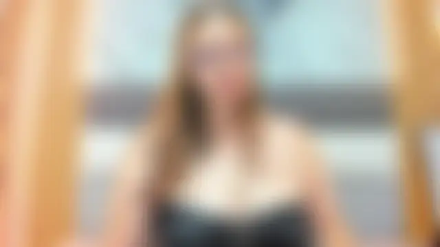 Živá chatovací místnost LEYNABRAUN
