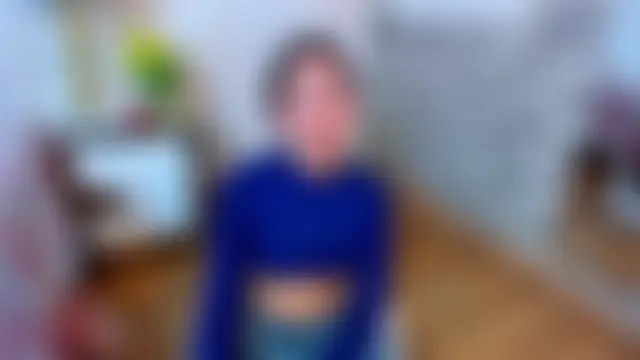 Pokój czatu na żywo – Delphine_doll
