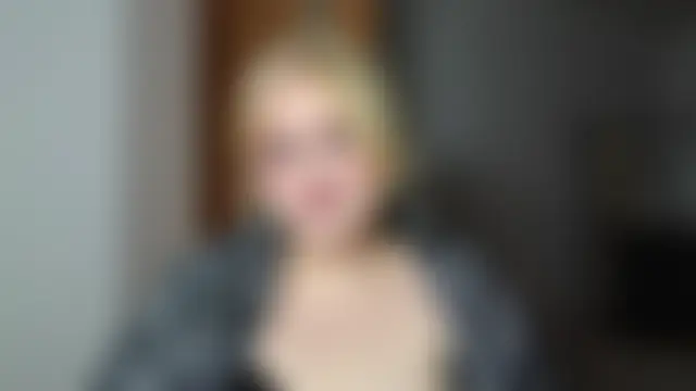 Gloria_Thomas: δωμάτιο απευθείας συνομιλίας