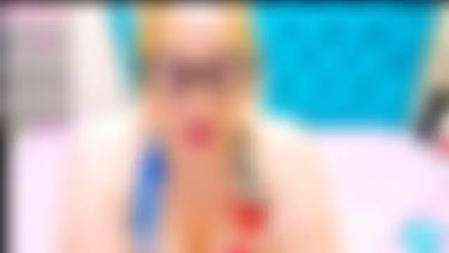 Nayla_Garner – Naživo chatovacia miestnosť