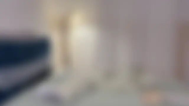 Show modela JIAO_SHISHI na web-kameri
