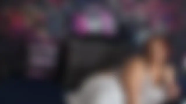 Chat ao vivo de RENAESPLEASUREPALACE