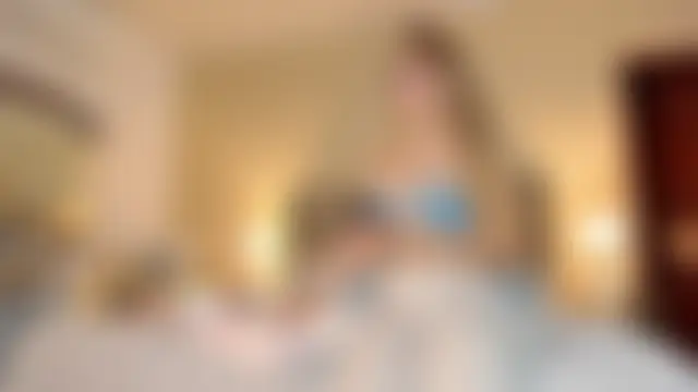 Jenna1_ Adlı Modelin Canlı Sohbet Odası