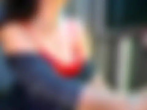 Chillpill01 现场性爱视讯表演