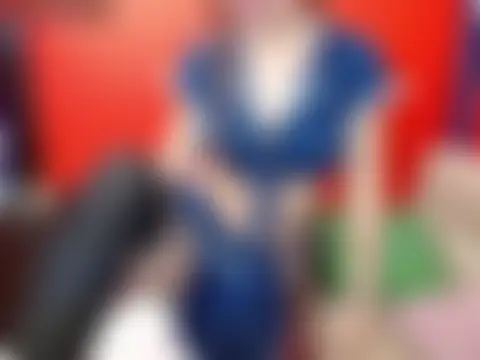 Pokój czatu na żywo – miss_tinnymafe