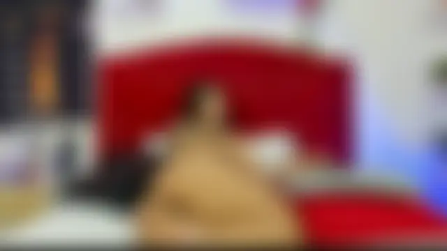 Rouss_Meyers লাইভ চ্যাট রুম