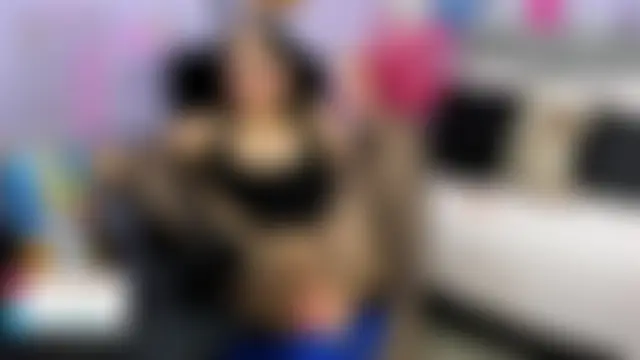 Alexia_Queen élő chatszobája