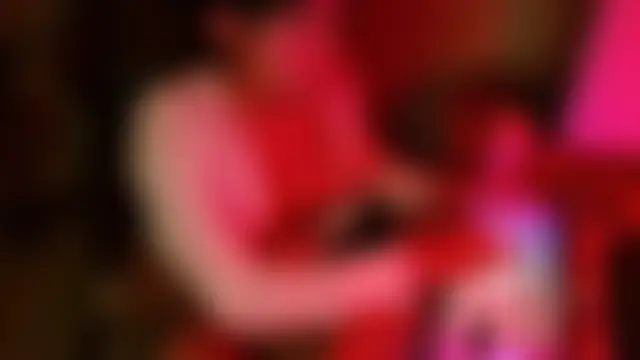 SmokyDee – live sex-cam-show