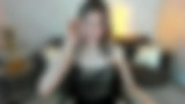 KateKross Adlı Modelin Canlı Sohbet Odası
