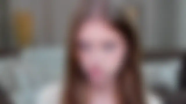 Erica_Kiss Adlı Modelin Canlı Sohbet Odası