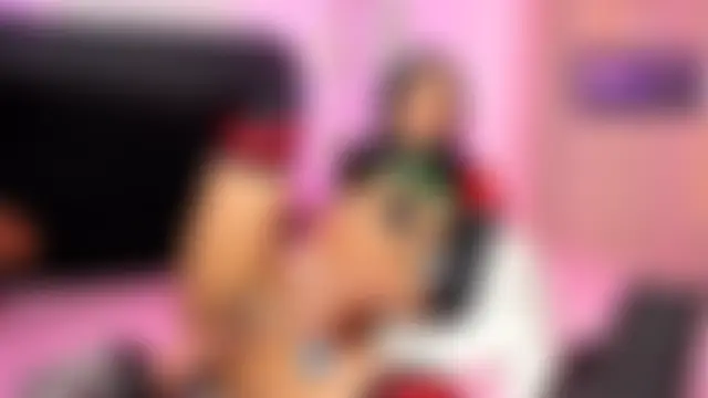 Scarlesth's Live Webcam Chat