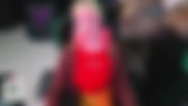 Maya_Viola élő chatszobája