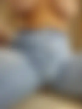 Seks show uživo modela KamaSons na kameri