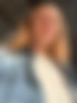 Chat soba uživo modela HarrietDart