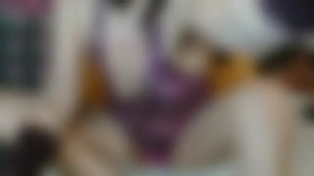 Yllmira Chat XXX in diretta