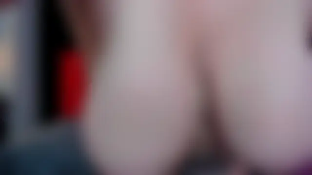 Chatroom en direct de ScarletBigTitties