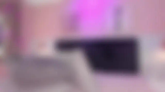 elodie_walker live-chat rom