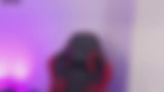 Živá chatovací místnost _sharlotte777