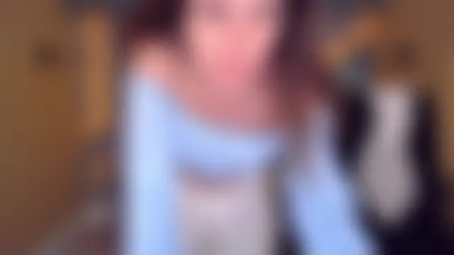 غرفة دردشة EllaLong المباشرة