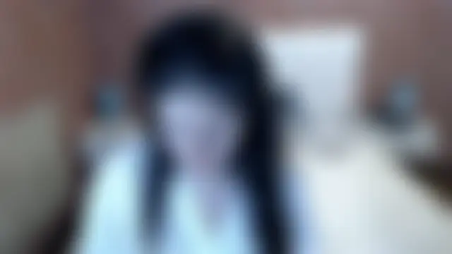 Holliy_Cooper live-chat rom